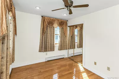 81-43 262nd Street, Glen Oaks, NY 11004 - Photo 25