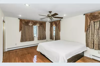 81-43 262nd Street, Glen Oaks, NY 11004 - Photo 21