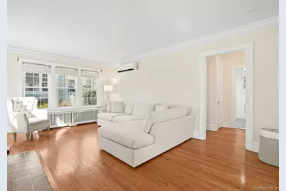 72 Hawley Avenue, Port Chester, NY 10573 - Photo 3