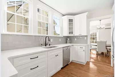 72 Hawley Avenue, Port Chester, NY 10573 - Photo 9