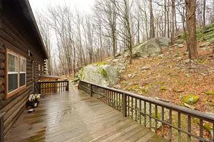 79 E Hook Cross Rd, Hopewell Junction, NY 12533 - Photo 29