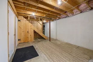 79 E Hook Cross Rd, Hopewell Junction, NY 12533 - Photo 23