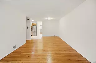 707 Hollywood Ave, Bronx, NY 10465 - Photo 3