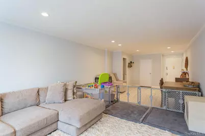 740 E Broadway #4D, Long Beach, NY 11561 - Photo 7