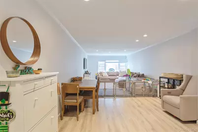 740 E Broadway #4D, Long Beach, NY 11561 - Photo 5