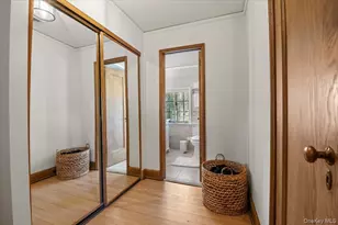 12 Hampton Rd, Port Washington, NY 11050 - Photo 17