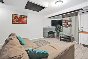 179-04 Selover Rd, Jamaica, NY 11434 - Photo 23