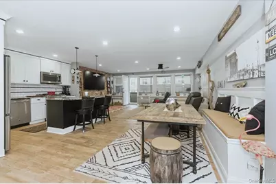 711 Shore Rd #1J, Long Beach, NY 11561 - Photo 9