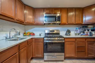 280 1st St, Newburgh, NY 12550 - Photo 11