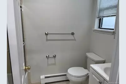 161B Main Street Main Street #161-B, Port Washington, NY 11050 - Photo 7