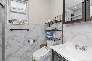 16 Fairfield Ave, Port Washington, NY 11050 - Photo 13