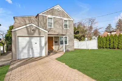 16 Fairfield Avenue, Port Washington, NY 11050 - Photo 17