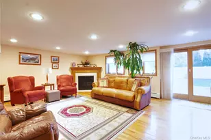 146 East Dr, Massapequa, NY 11758 - Photo 15