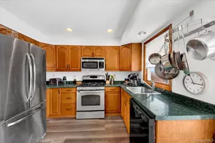 32 Highland Ave, Warwick, NY 10990 - Photo 9