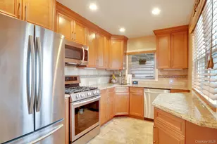 162-55 12th Ave, Whitestone, NY 11357 - Photo 11