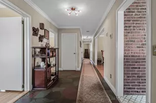 37 Berkshire Rd, Yonkers, NY 10710 - Photo 13