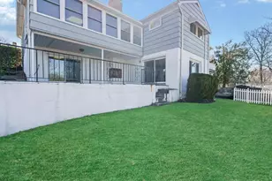 37 Berkshire Rd, Yonkers, NY 10710 - Photo 25