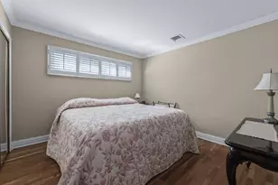 37 Berkshire Rd, Yonkers, NY 10710 - Photo 15