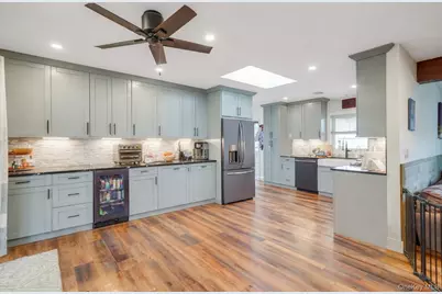 15 Vee Jay Drive, Shoreham, NY 11786 - Photo 5