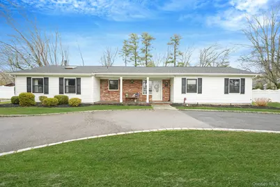 15 Vee Jay Drive, Shoreham, NY 11786 - Photo 1