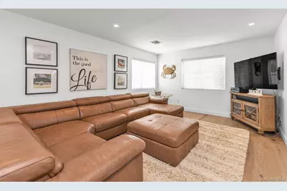 804 E Chester Street, Long Beach, NY 11561 - Photo 17