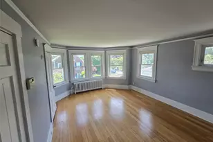 21-23 George St, Manhasset, NY 11030 - Photo 5