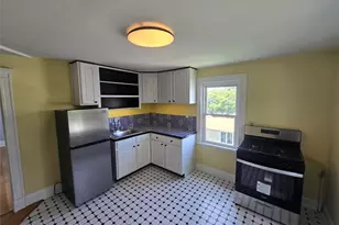 21-23 George St, Manhasset, NY 11030 - Photo 7