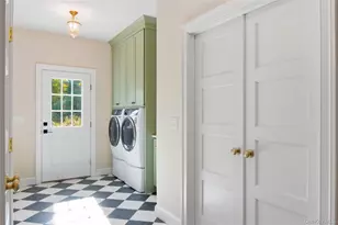 2 Ashley Ct, Northport, NY 11768 - Photo 49