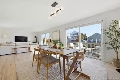 141 Annuskemunnica Road, Babylon, NY 11702 - Photo 11