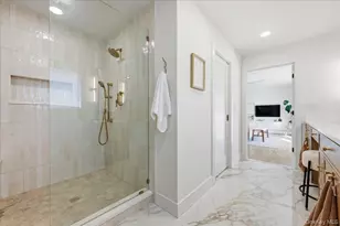 141 Annuskemunnica Rd, Babylon, NY 11702 - Photo 25