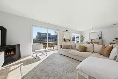 141 Annuskemunnica Road, Babylon, NY 11702 - Photo 13