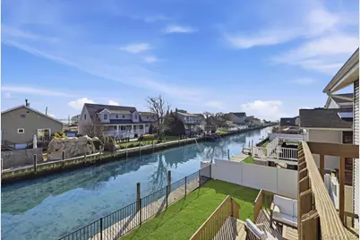 141 Annuskemunnica Road, Babylon, NY 11702 - Photo 23