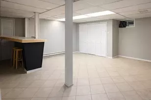 73-21 182nd St, Fresh Meadows, NY 11366 - Photo 9