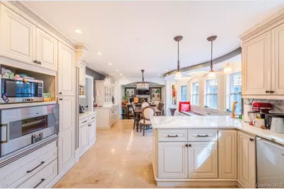 26 Birchdale Lane, Port Washington, NY 11050 - Photo 5