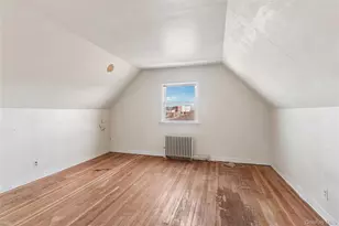 2036 Front St, East Meadow, NY 11554 - Photo 17