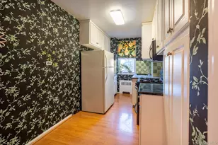 60 Knolls Crescent, Bronx, NY 10463 - Photo 9