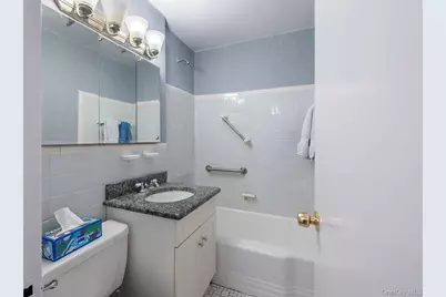 60 Knolls Crescent #4H, Bronx, NY 10463 - Photo 17