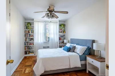 60 Knolls Crescent #4H, Bronx, NY 10463 - Photo 13