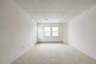 21 Apple Blossom Ln, Patchogue, NY 11772 - Photo 21