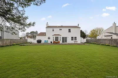 21 Apple Blossom Lane, Patchogue, NY 11772 - Photo 31