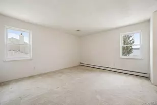 21 Apple Blossom Ln, Patchogue, NY 11772 - Photo 25