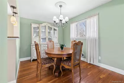 14 Wenmore Road, Commack, NY 11725 - Photo 5