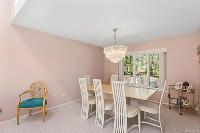 12 Stone Gate Court, Smithtown, NY 11787 - Photo 7