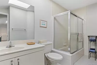 12 Stone Gate Court, Smithtown, NY 11787 - Photo 29