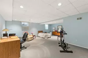 12 Stone Gate Ct, Smithtown, NY 11787 - Photo 19