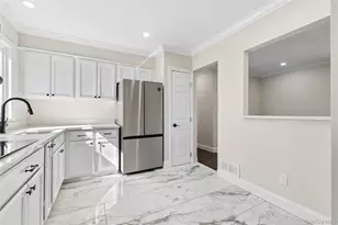 236 Vermont Ave, Bay Shore, NY 11706 - Photo 11