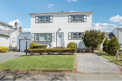 310 S 16th Street, Lindenhurst, NY 11757 - Photo 1