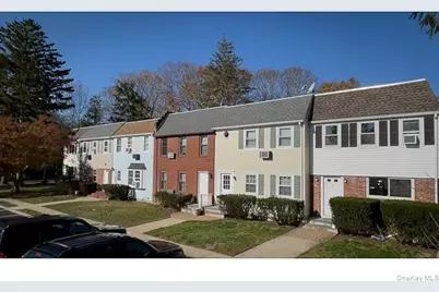 164 W Montauk Highway #3, Hampton Bays, NY 11946 - Photo 1