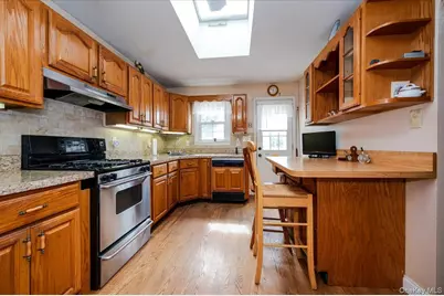 3978 William Street, Seaford, NY 11783 - Photo 3