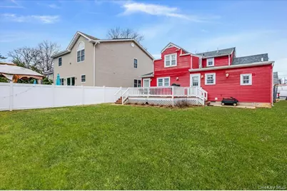 3978 William Street, Seaford, NY 11783 - Photo 17